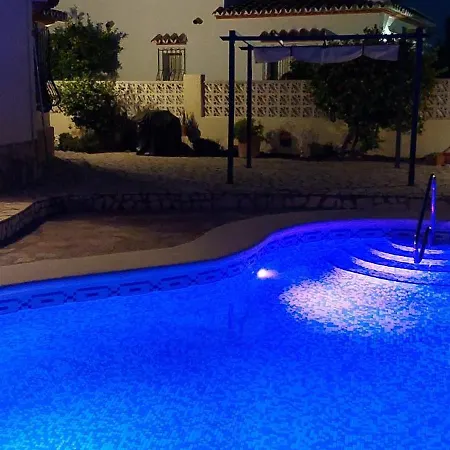 Villa Al Mar, Els Poblets, Lage Und Ausstattung, Pool, Wifi 300mb, Eigener Ueberdachter Parkplatz, Photovoltaik Bonus, Nah Am 500m