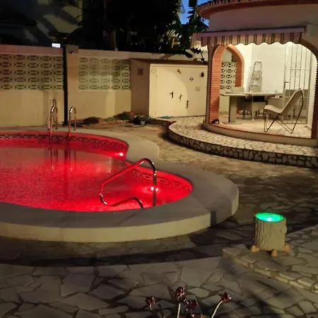 Villa Al Mar, Els Poblets, Lage Und Ausstattung, Pool, Wifi 300mb, Eigener Ueberdachter Parkplatz, Photovoltaik Bonus, Nah Am 500m *